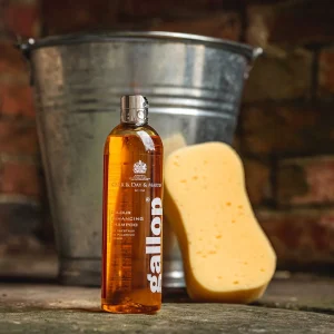 Shampoing Gallop® CARR & DAY & MARTIN Noisette et palomino